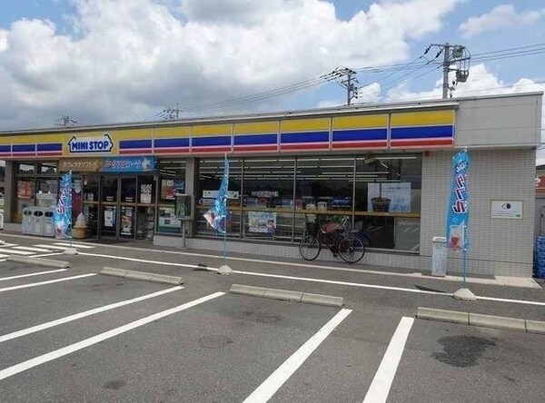 その他(ミニストップ野田堤台店まで300m)