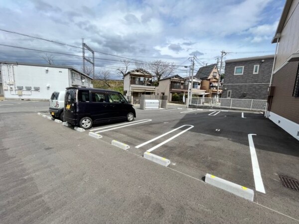 駐車場(未完成の為同施工会社別物件の写真です。ご参考に。)