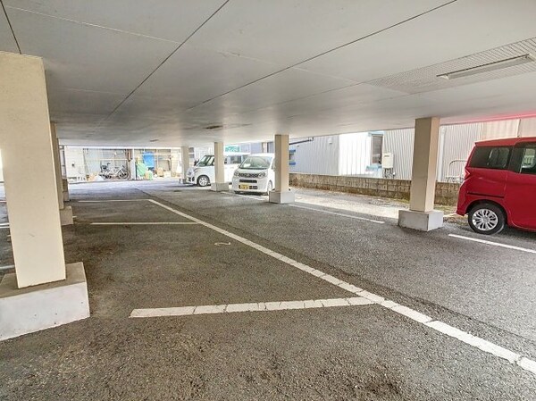 駐車場(2024年3月撮影)