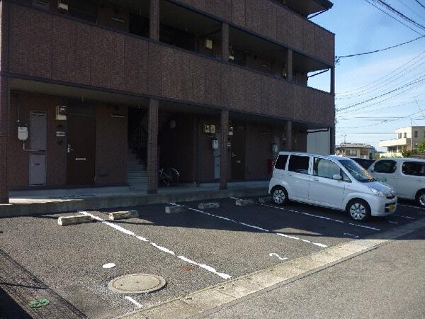 駐車場(駐車場)