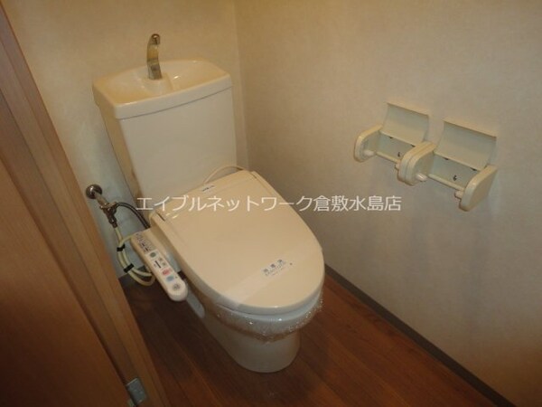 トイレ(シャワー付きトイレ)
