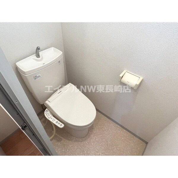 トイレ(※同タイプ別号室のお写真です)