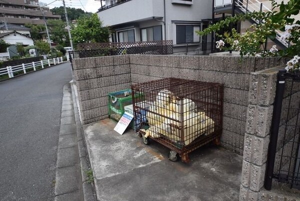 その他(★敷地内ごみ置き場★)