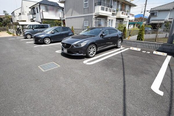 駐車場(★敷地内駐車場です★)