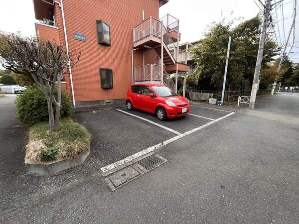 駐車場(駐車場)