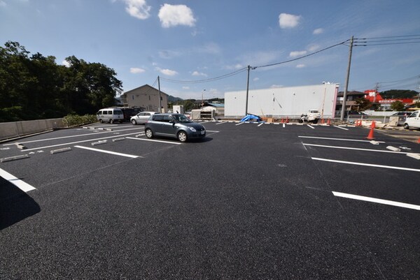 駐車場(☆敷地内に駐車場☆)