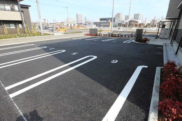 駐車場(駐車場)