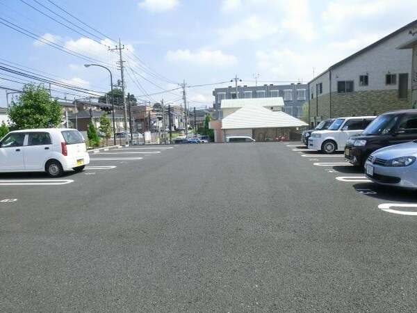 駐車場(駐車場)