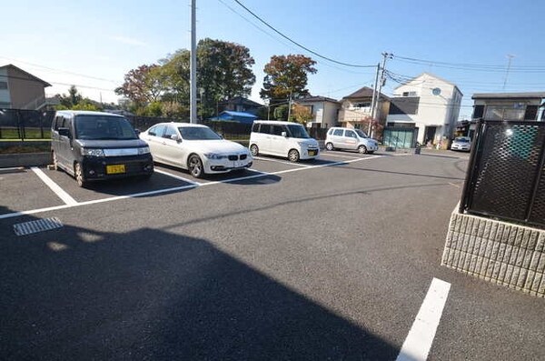 駐車場(敷地内駐車場)