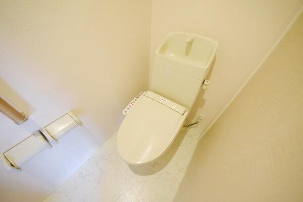 トイレ(同社施工イメージ写真です♪)