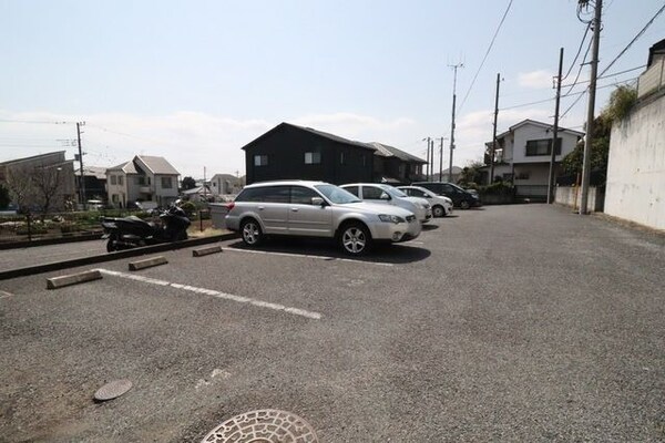 駐車場(★お問い合わせはタウンハウジング新百合ヶ丘店まで★)