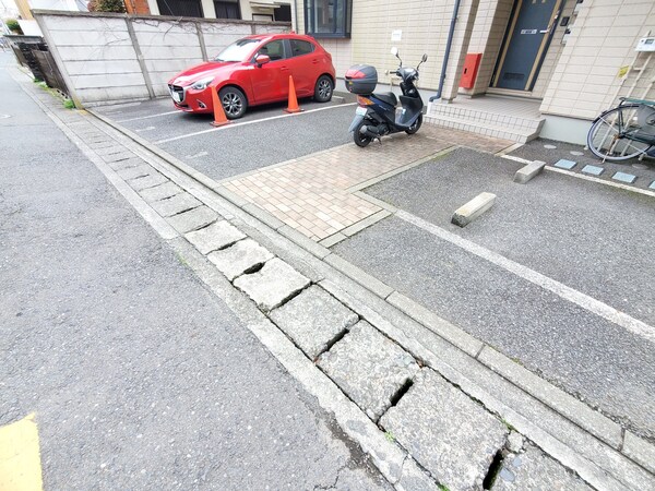 駐車場(駐車場)