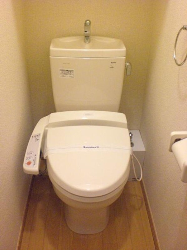トイレ(設備が現物と異なる場合があります)