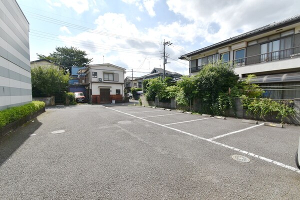 駐車場(駐車場)