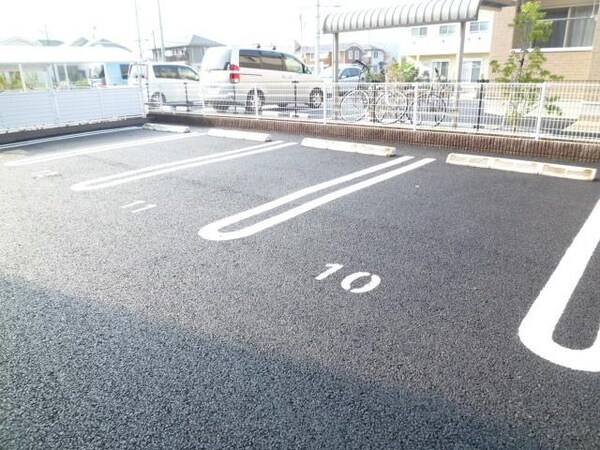 駐車場(☆駐車場☆)