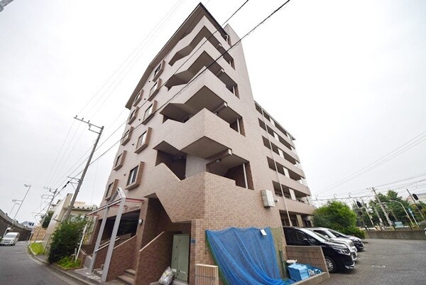 外観(★３駅利用可能・ドラックストア近くて便利な立地★)