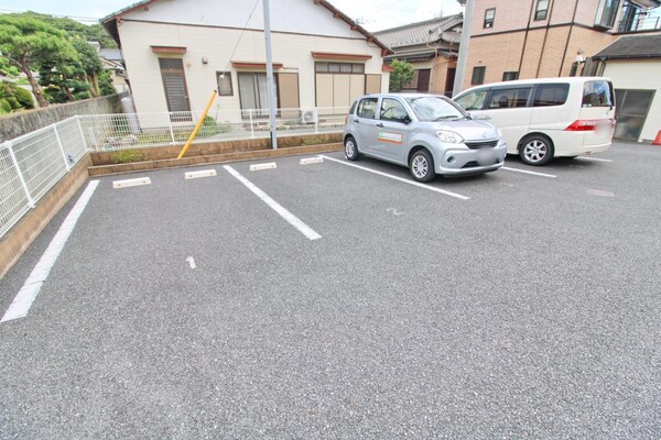 駐車場(駐車場)