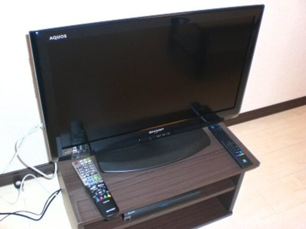 その他(３２型薄型液晶テレビ設置)