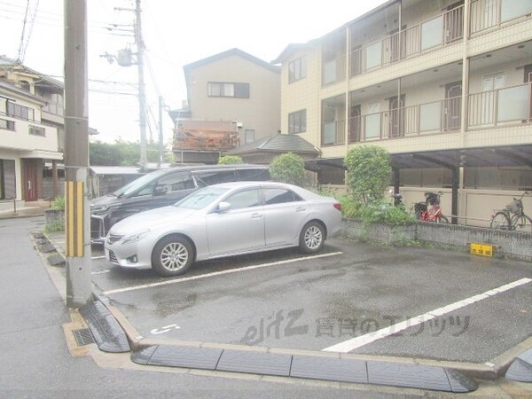 駐車場(駐車場)