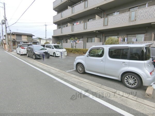 駐車場(駐車場)