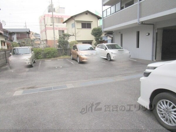 駐車場(駐車場)