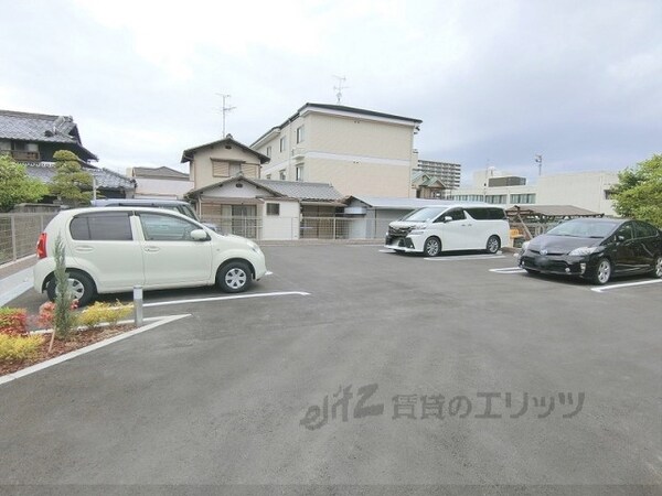 駐車場(駐車場)