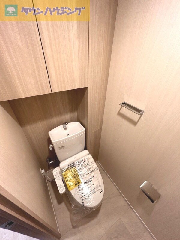 トイレ(※同物件。参考写真。)