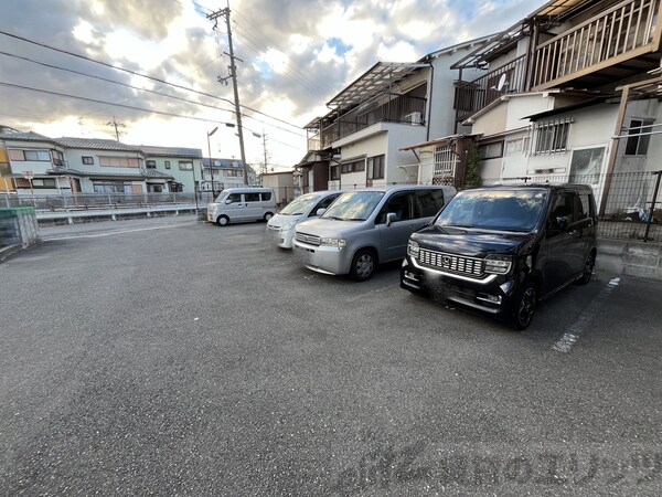 駐車場(駐車場)