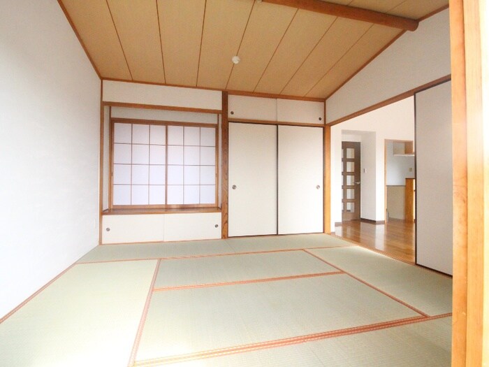 物件内観写真8　(居室)