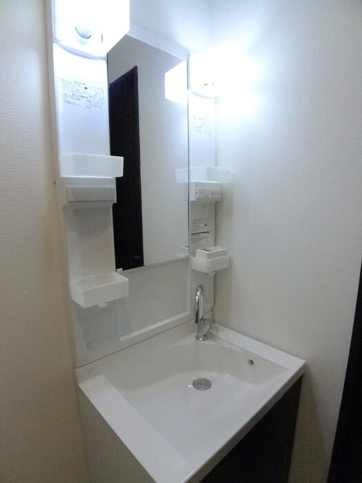 物件内観写真12　(洗面)