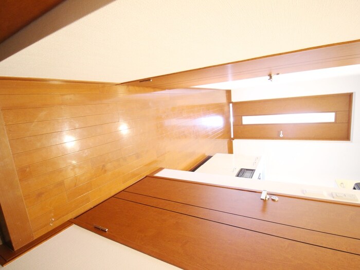 物件内観写真14　(廊下)