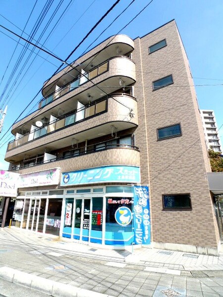 プラティコ３２５外観写真