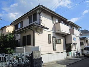ユタカハイツアゼリア外観写真
