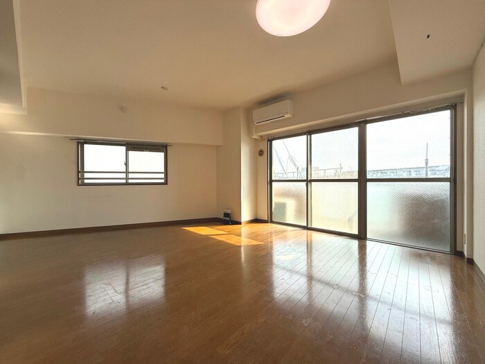 物件内観写真4　(居室)