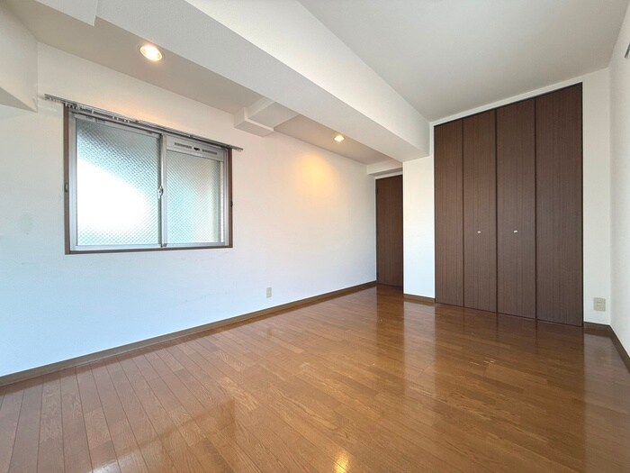 物件内観写真13　(居室)