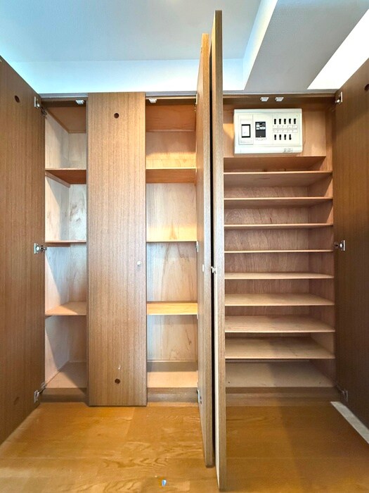 物件内観写真15　(靴箱)