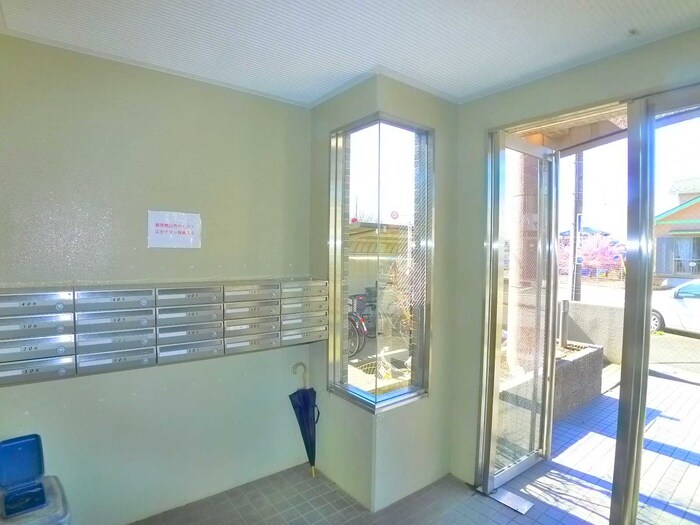 物件外観写真6　(建物設備)