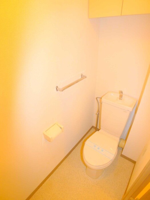 物件内観写真15　(トイレ)