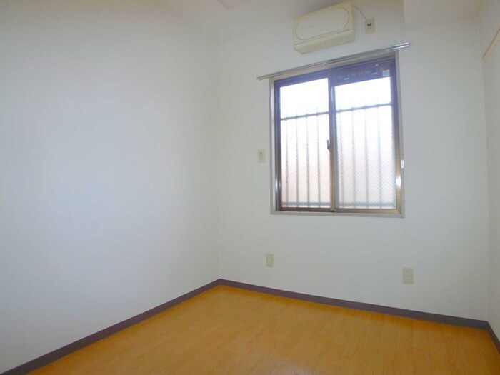 物件内観写真19　(居室)