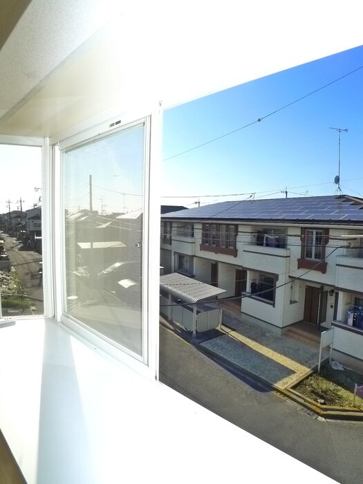 物件内観写真18　(室内からの展望)