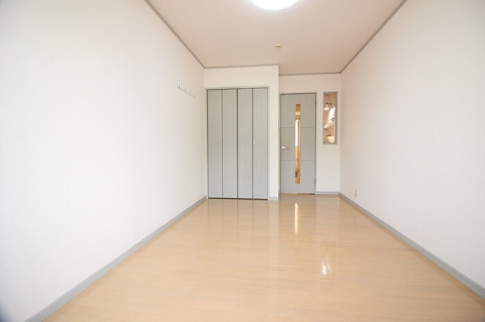 チェルシ－の内観写真