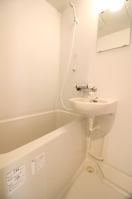 物件内観写真13　(バス／シャワールーム等)