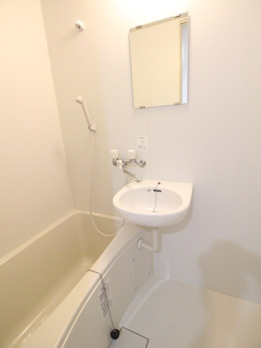 物件内観写真10　(バス／シャワールーム等)