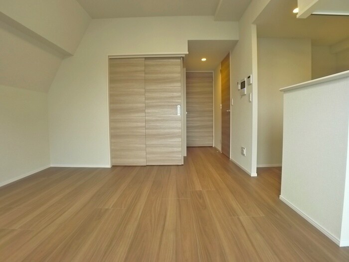 物件内観写真9　(居室)