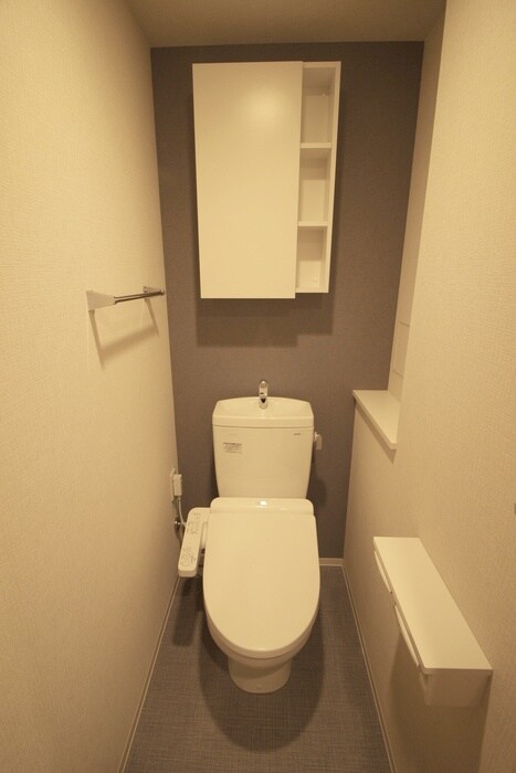 物件内観写真14　(トイレ)