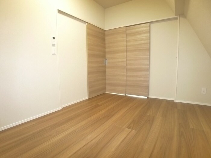 物件内観写真14　(居室)