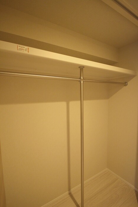 物件内観写真15　(収納)