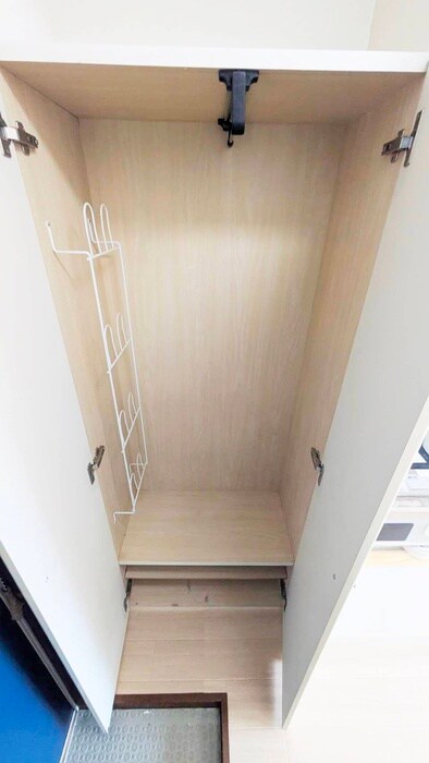 物件内観写真18　(靴箱)