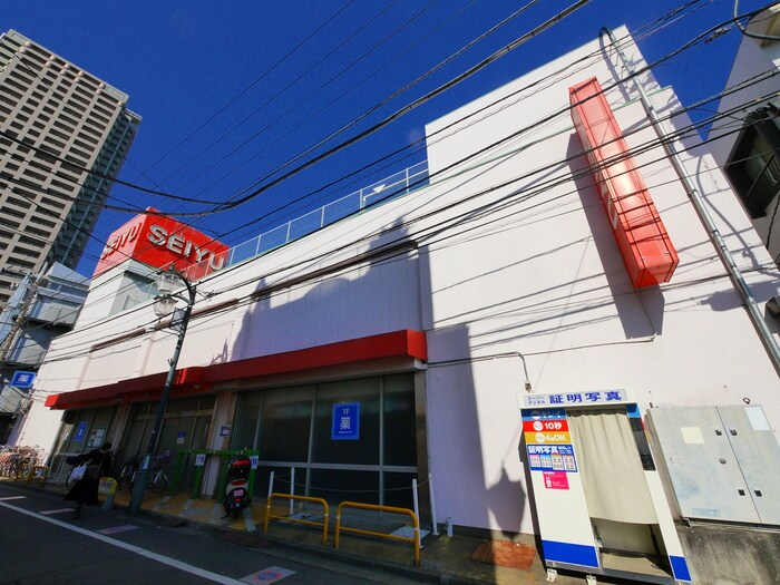 24時間スーパー「西友」