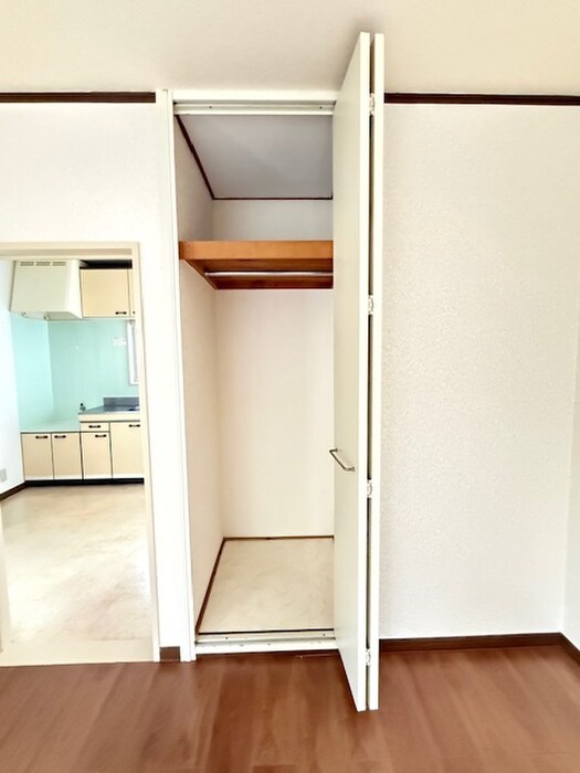 物件内観写真11　(収納)